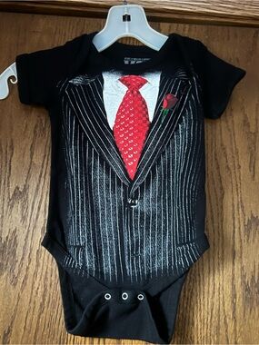 Shirts black classic tuxedo graphic baby bodysuit 18month
